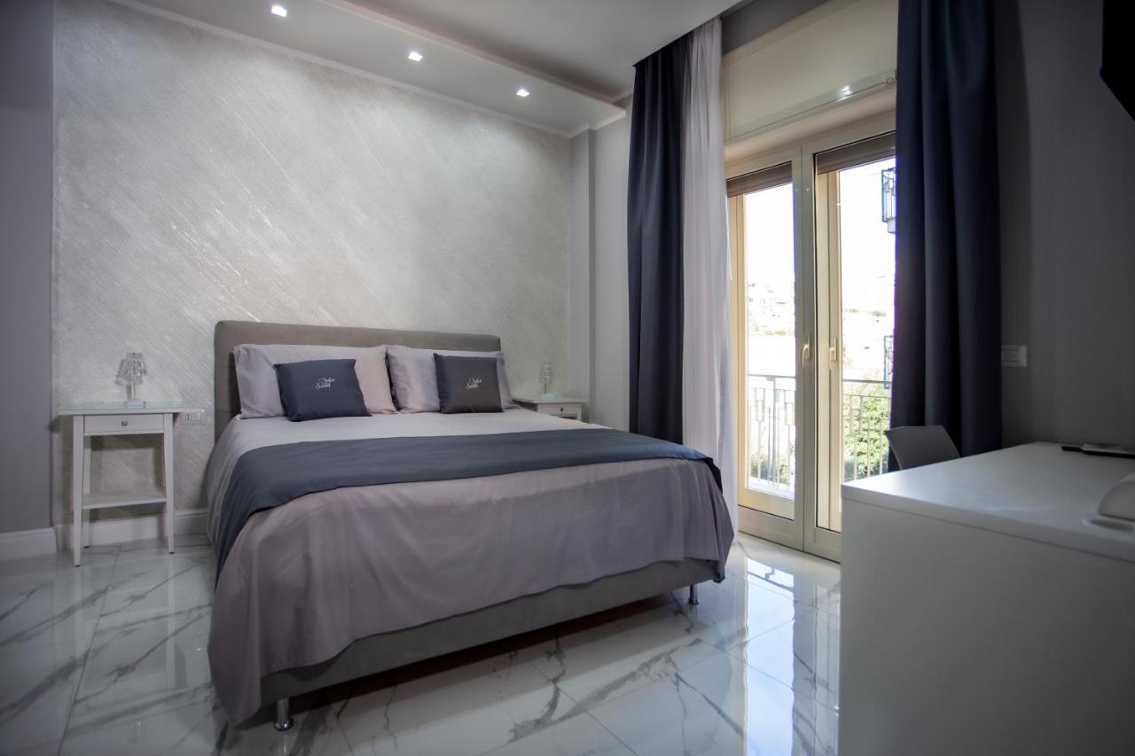 נאפולי Lady Mary'S Luxury Suites מראה חיצוני תמונה